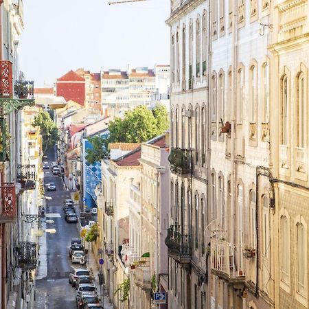 Feel Home in this Stunning Renovated Nest in Graça Lisboa Extérieur photo