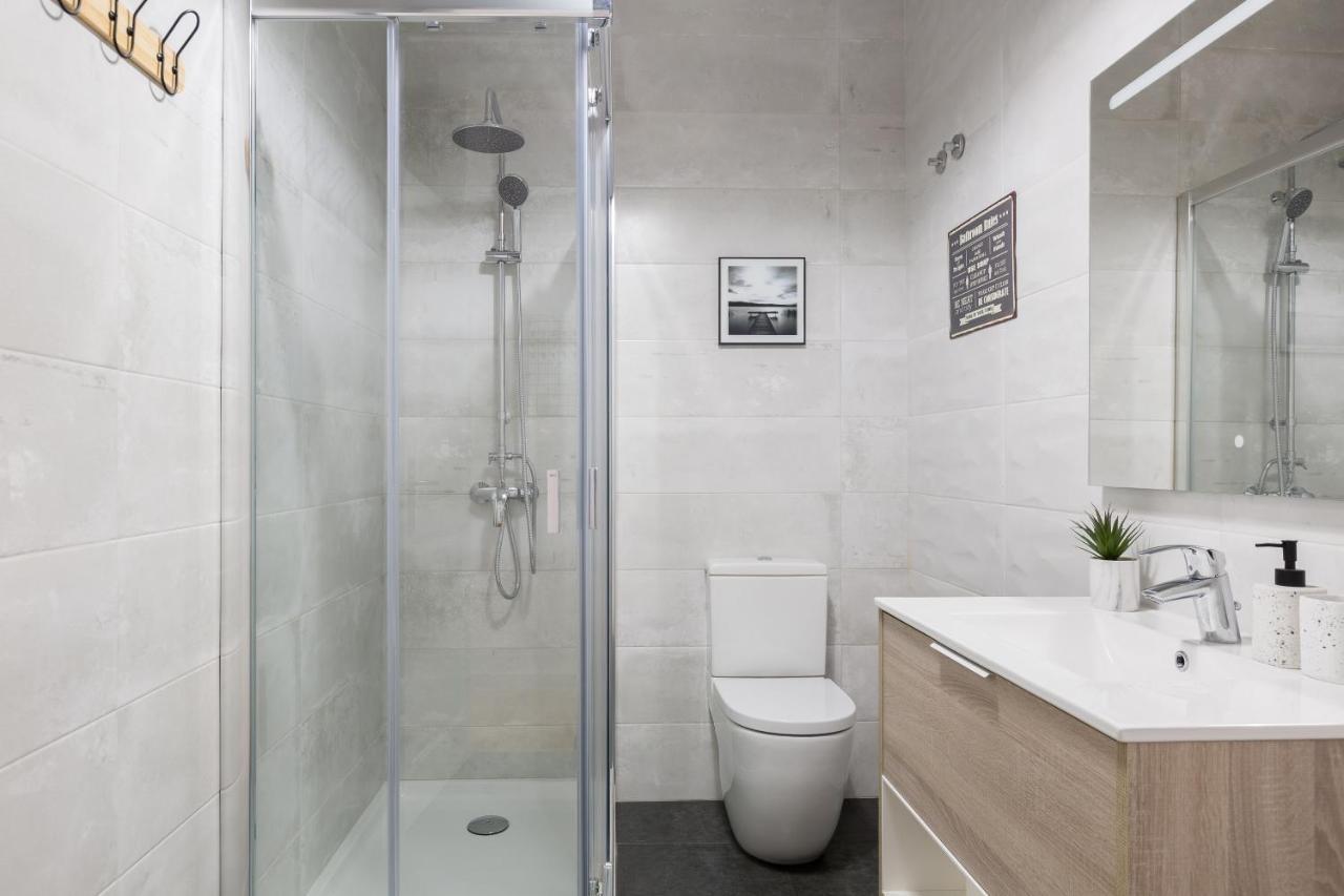 Feel Home in this Stunning Renovated Nest in Graça Lisboa Extérieur photo