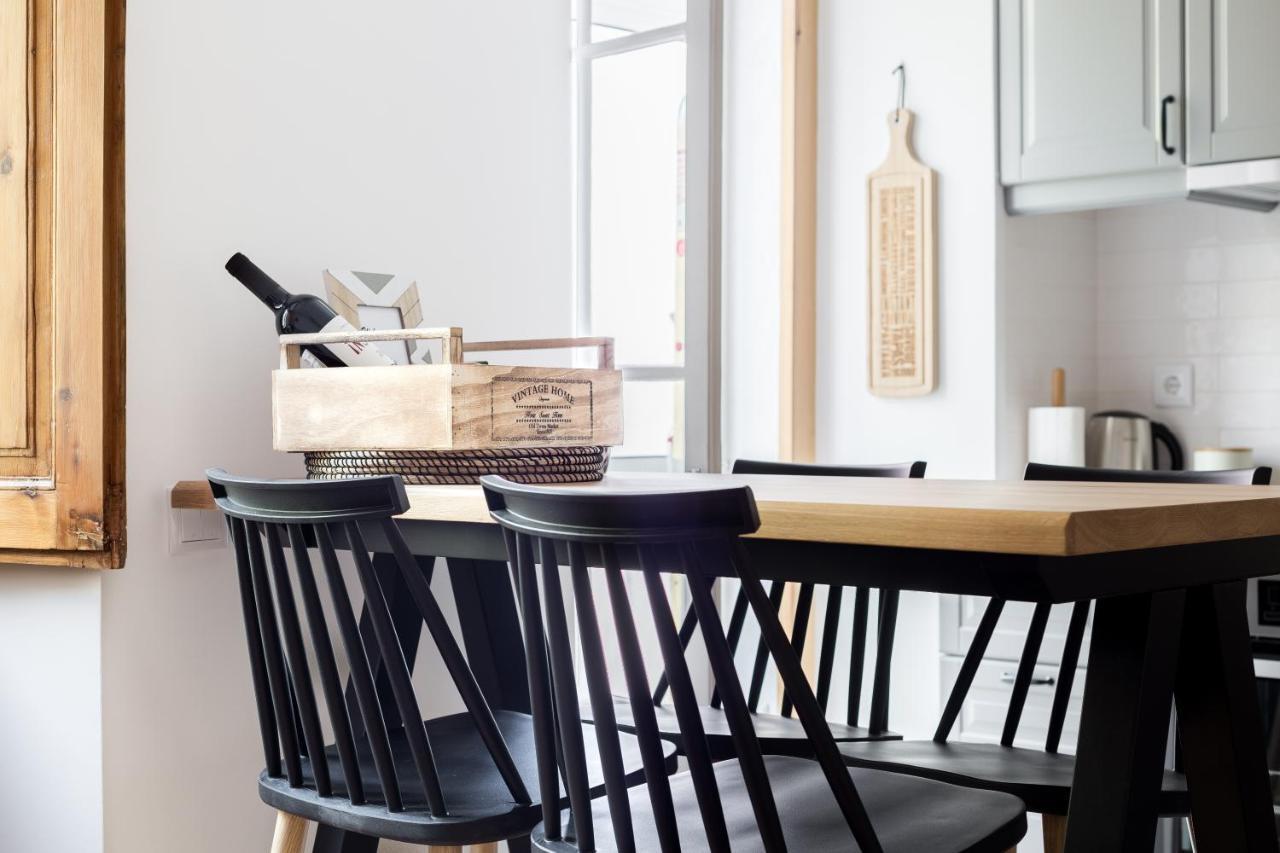 Feel Home in this Stunning Renovated Nest in Graça Lisboa Extérieur photo